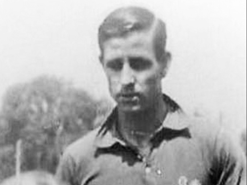 Raymond Kopaszewski w stroju klubowym