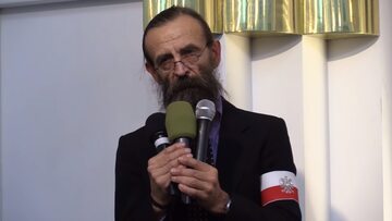 Remigiusz Dziemianowicz podczas promocji książki "Powrót do Jedwabnego"