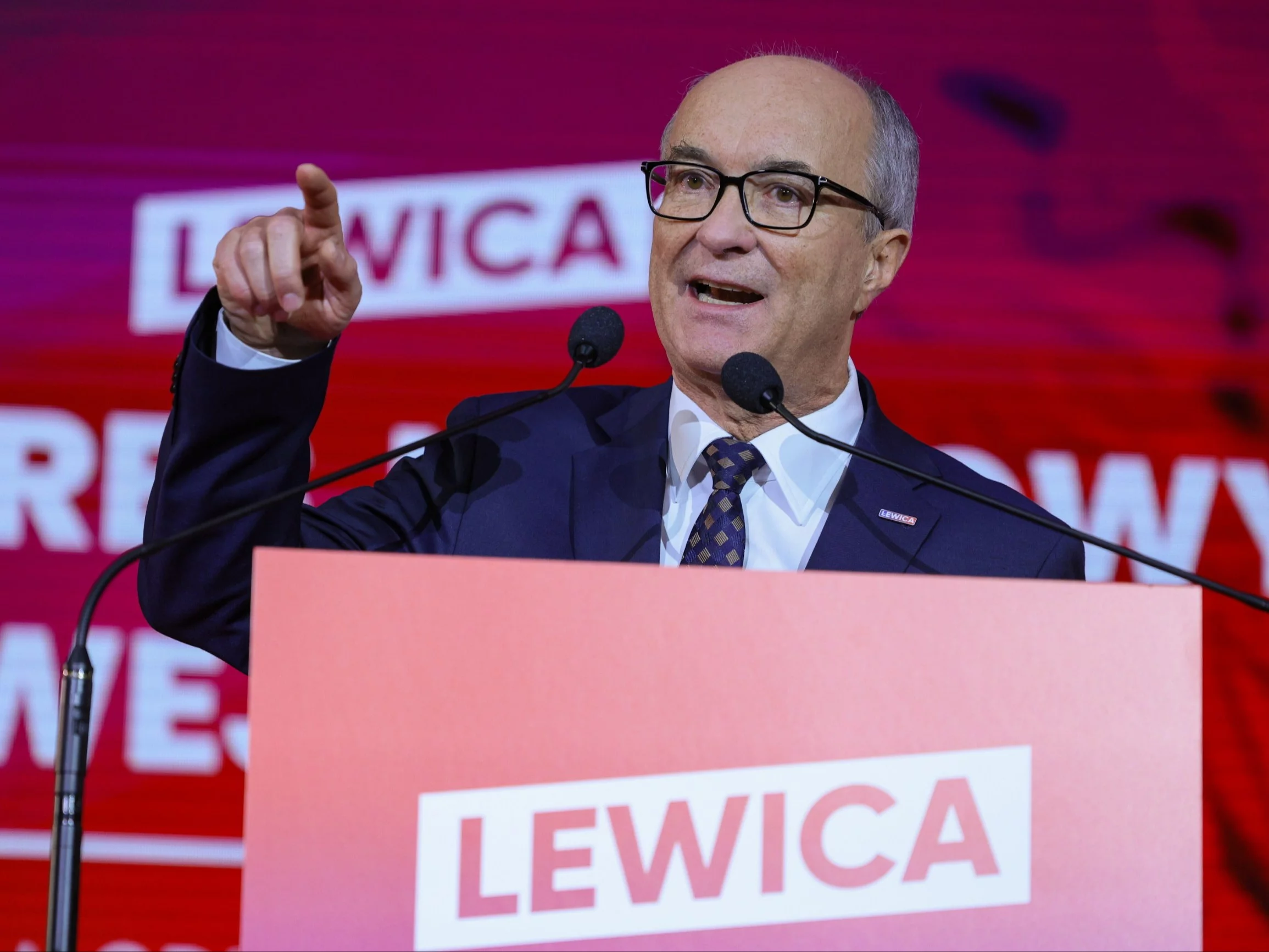 "Tego się kijem bejsbolowym nie załatwi". Czarzasty o reparacjach w Berlinie