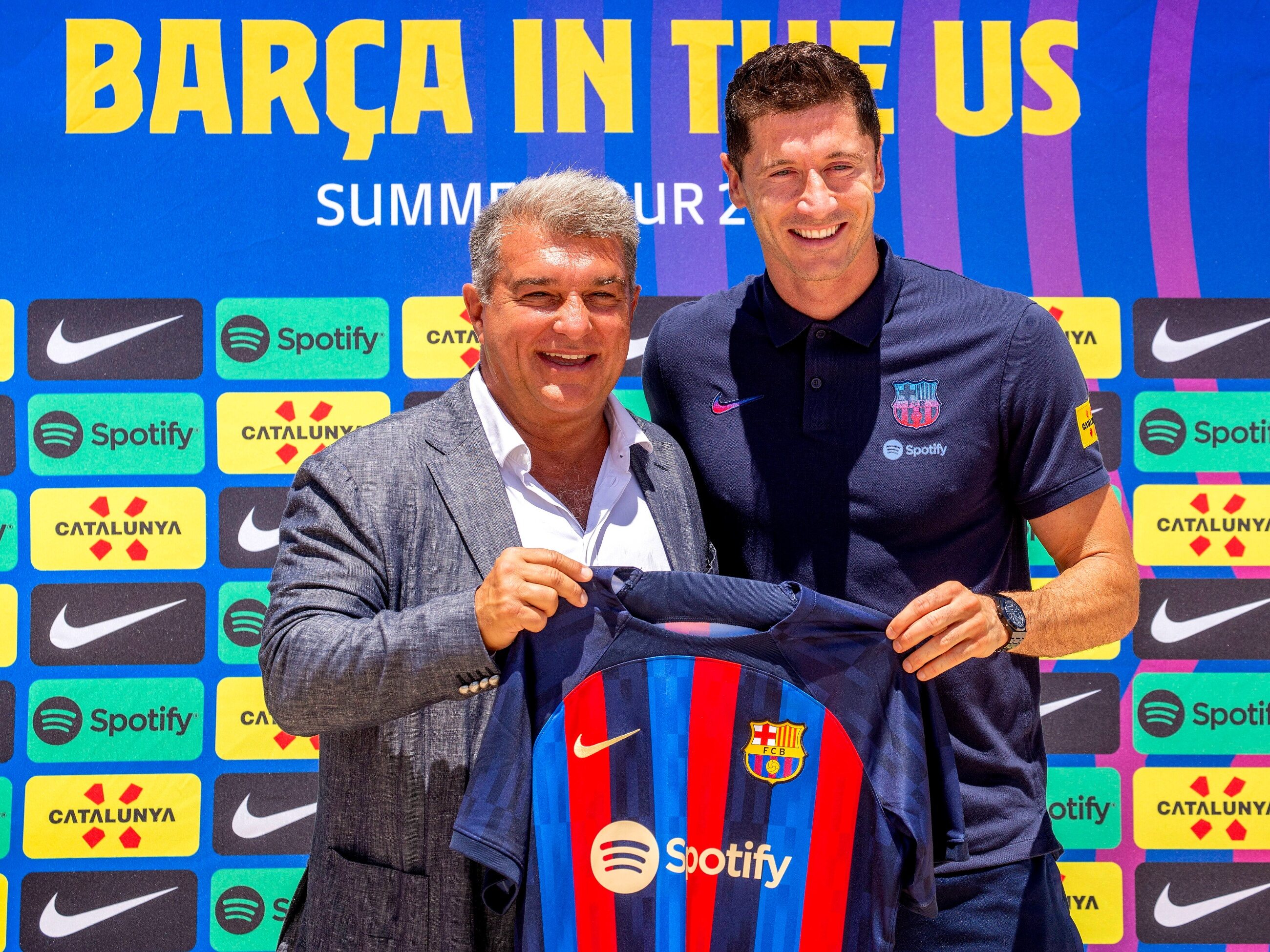 Barcelona presentó oficialmente a Robert Lewandowski