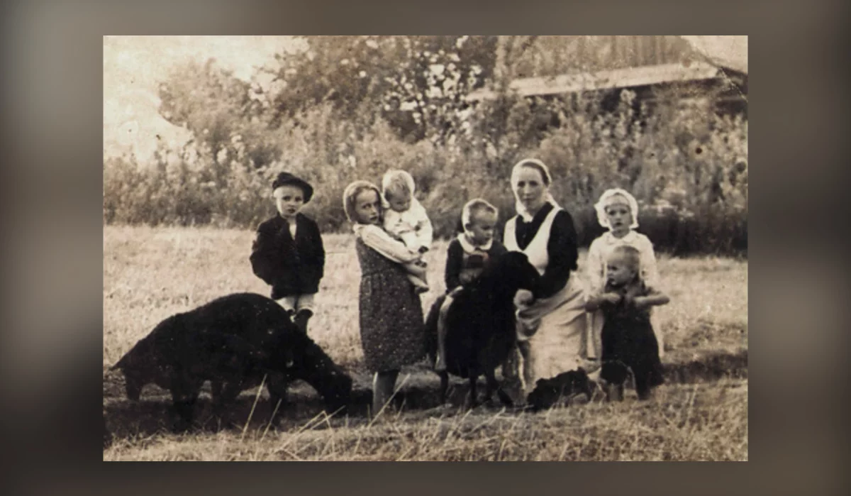 Wiktoria Ulma z dziećmi