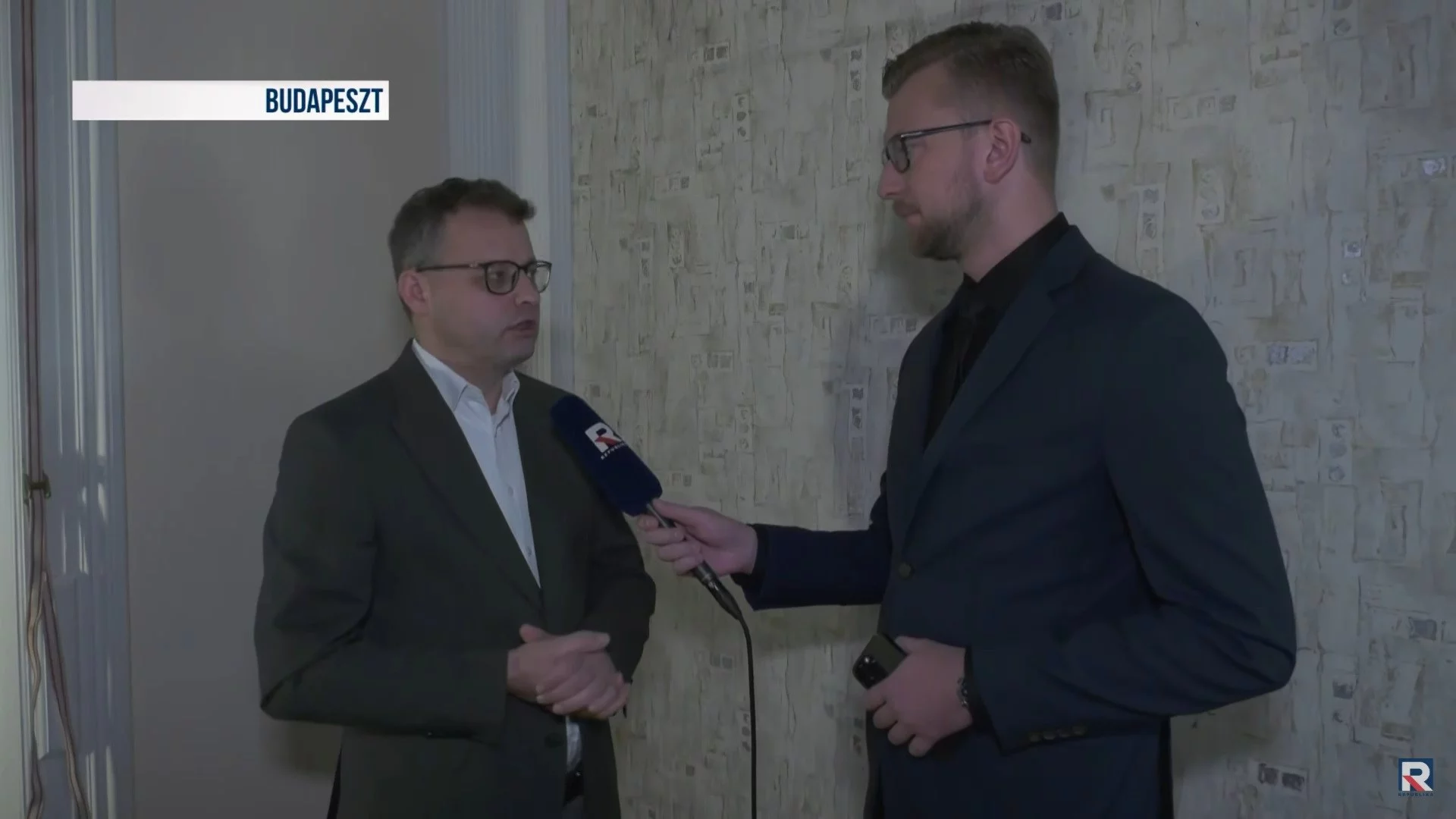 Marcin Romanowski udziela wywiadu TV Republika