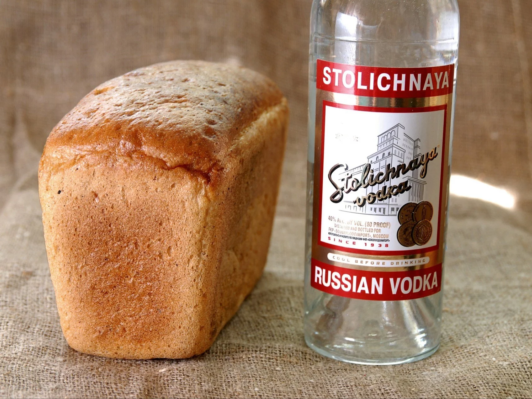 Rosja podnosi akcyzę na alkohol i tytoń. Wódka i papierosy znacząco zdrożeją