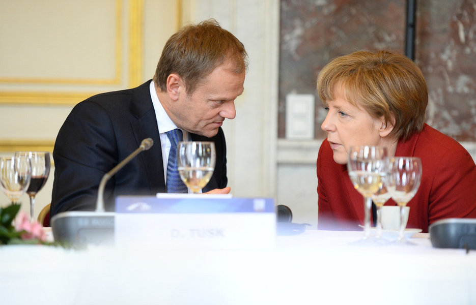 Donald Tusk, Angela Merkel