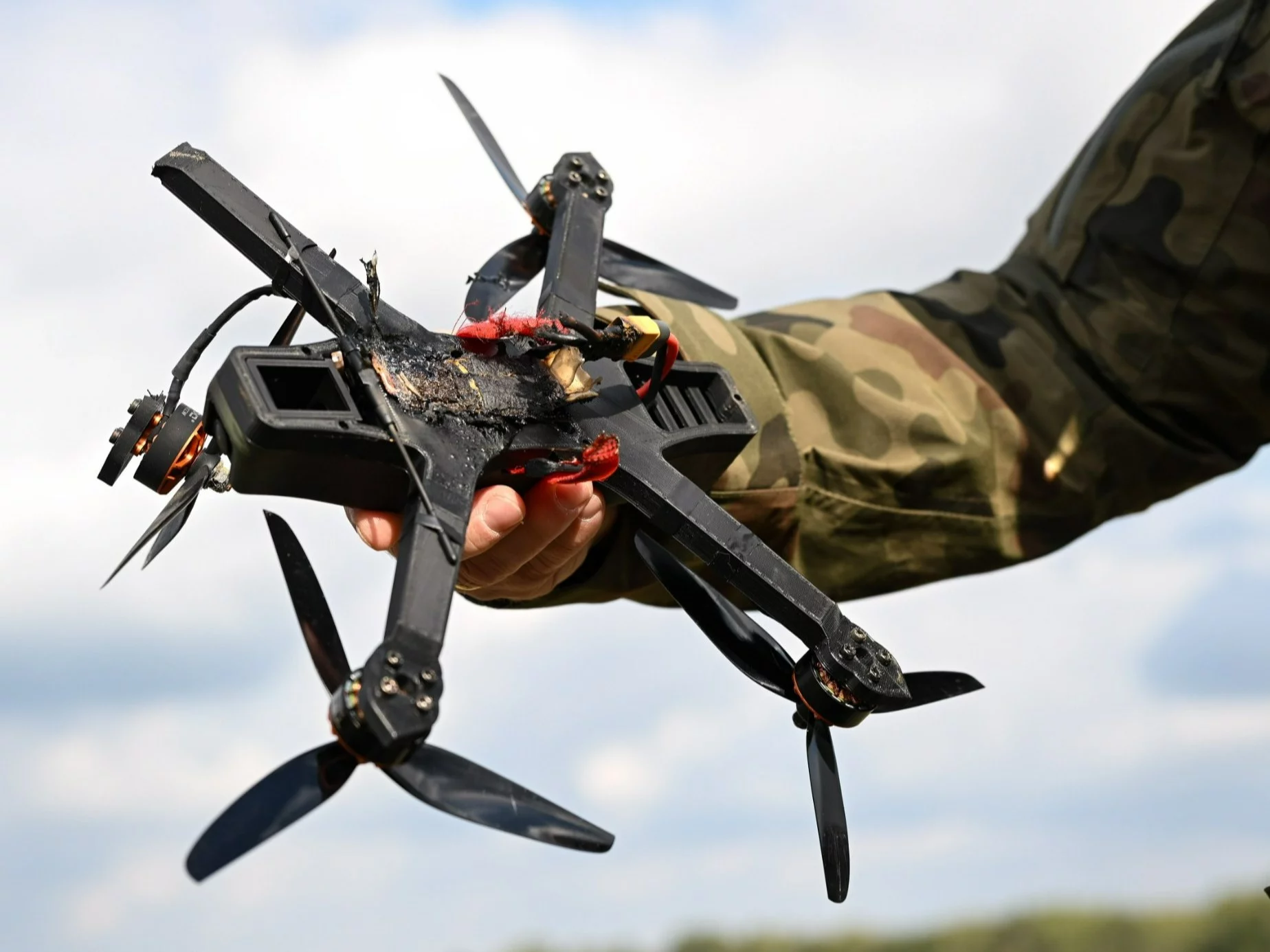 Dron, zdjęcie ilustracyjne