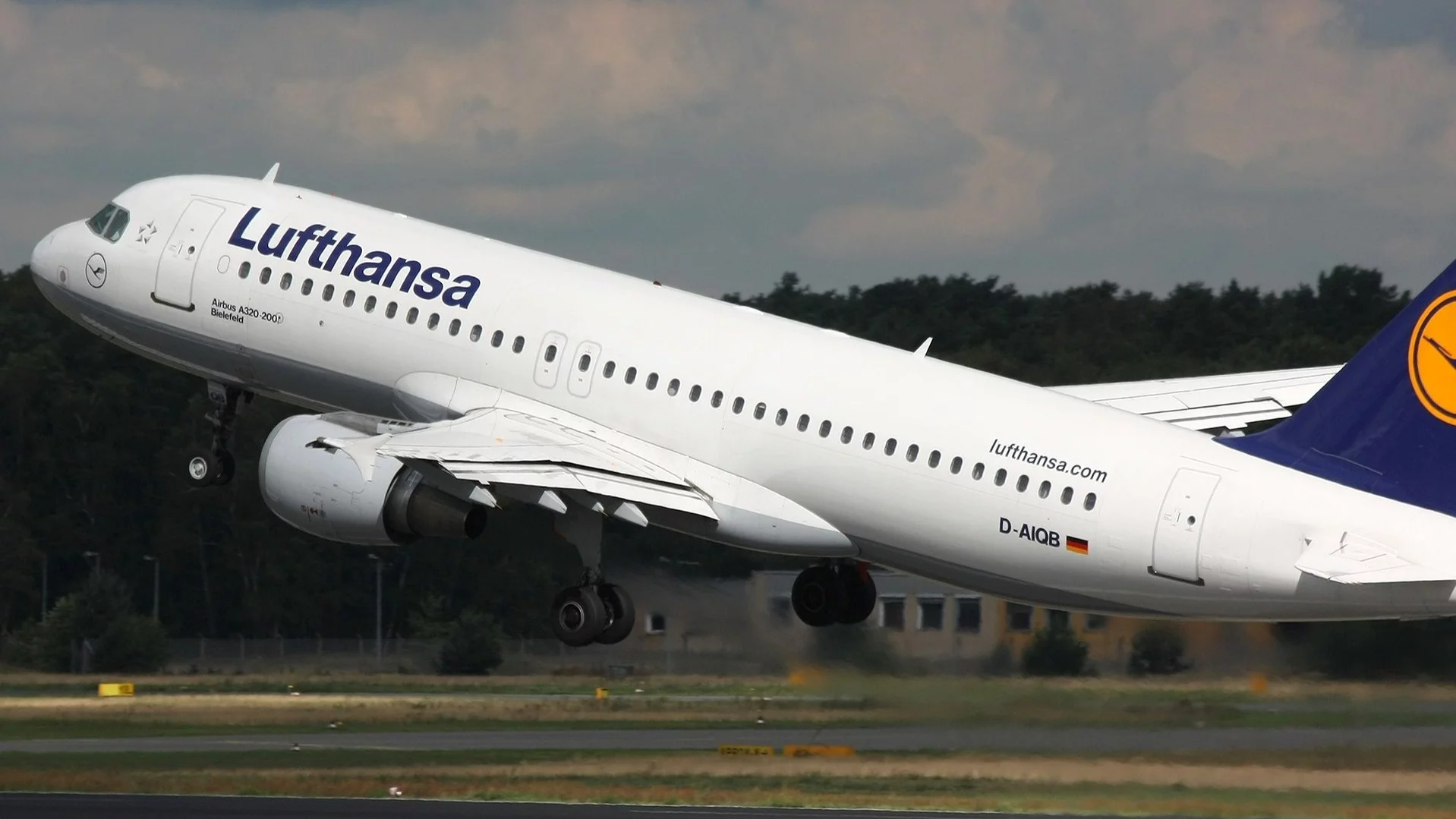 Samolot Airbus A320 linii Lufthansa