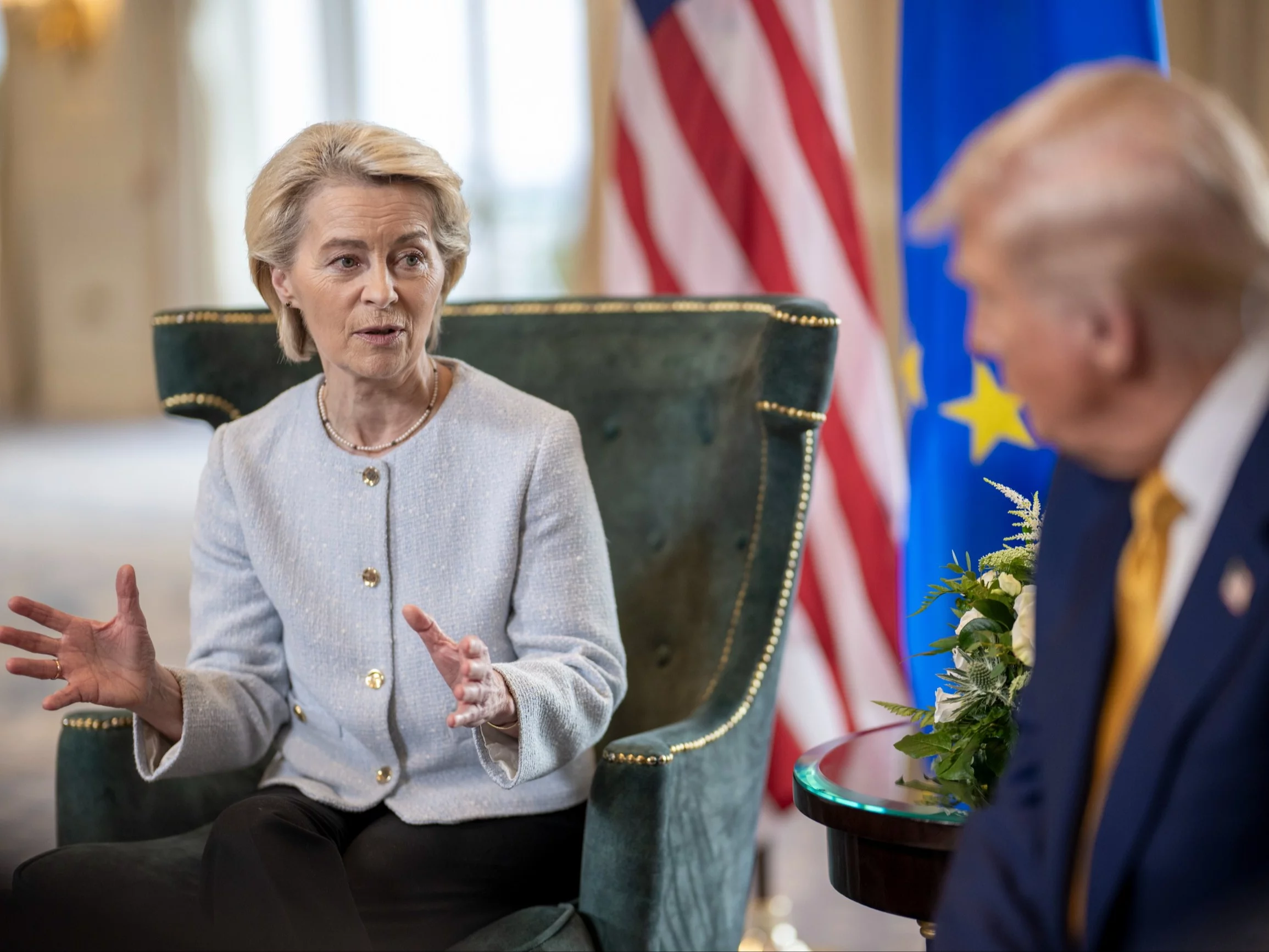 Przewodnicząca KE Ursula von der Leyen i prezydent USA Donald Trump