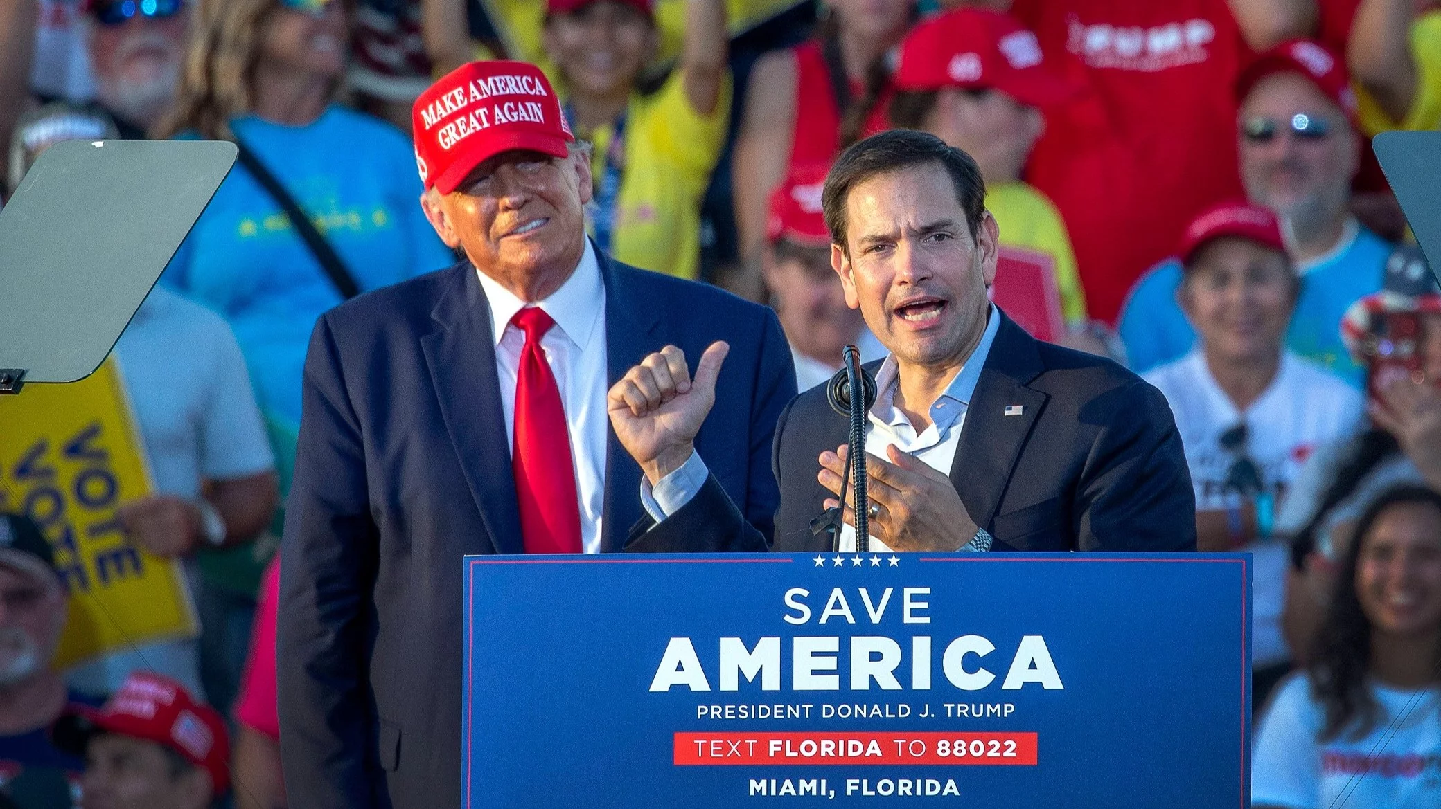 Marco Rubio (P) i Donald Trump (L)