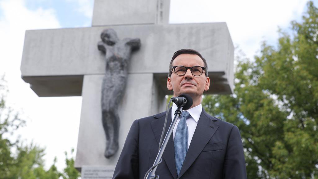 Mateusz Morawiecki (PiS) podczas uroczystości upamiętniającej rzeź wołyńską