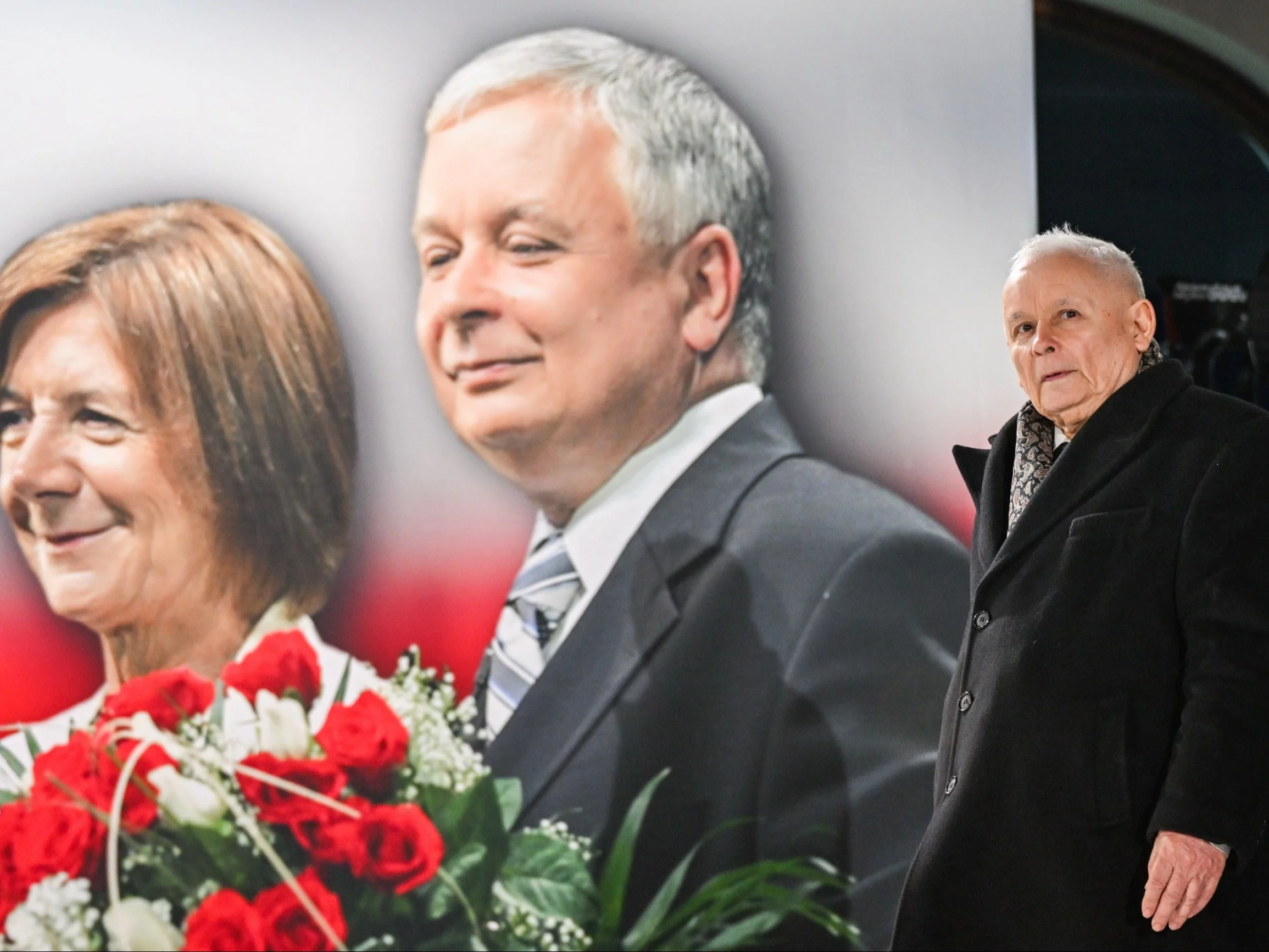 Obchody 15. rocznicy katastrofy smoleńskiej. Prezes PiS Jarosław Kaczyński przemawia w Warszawie