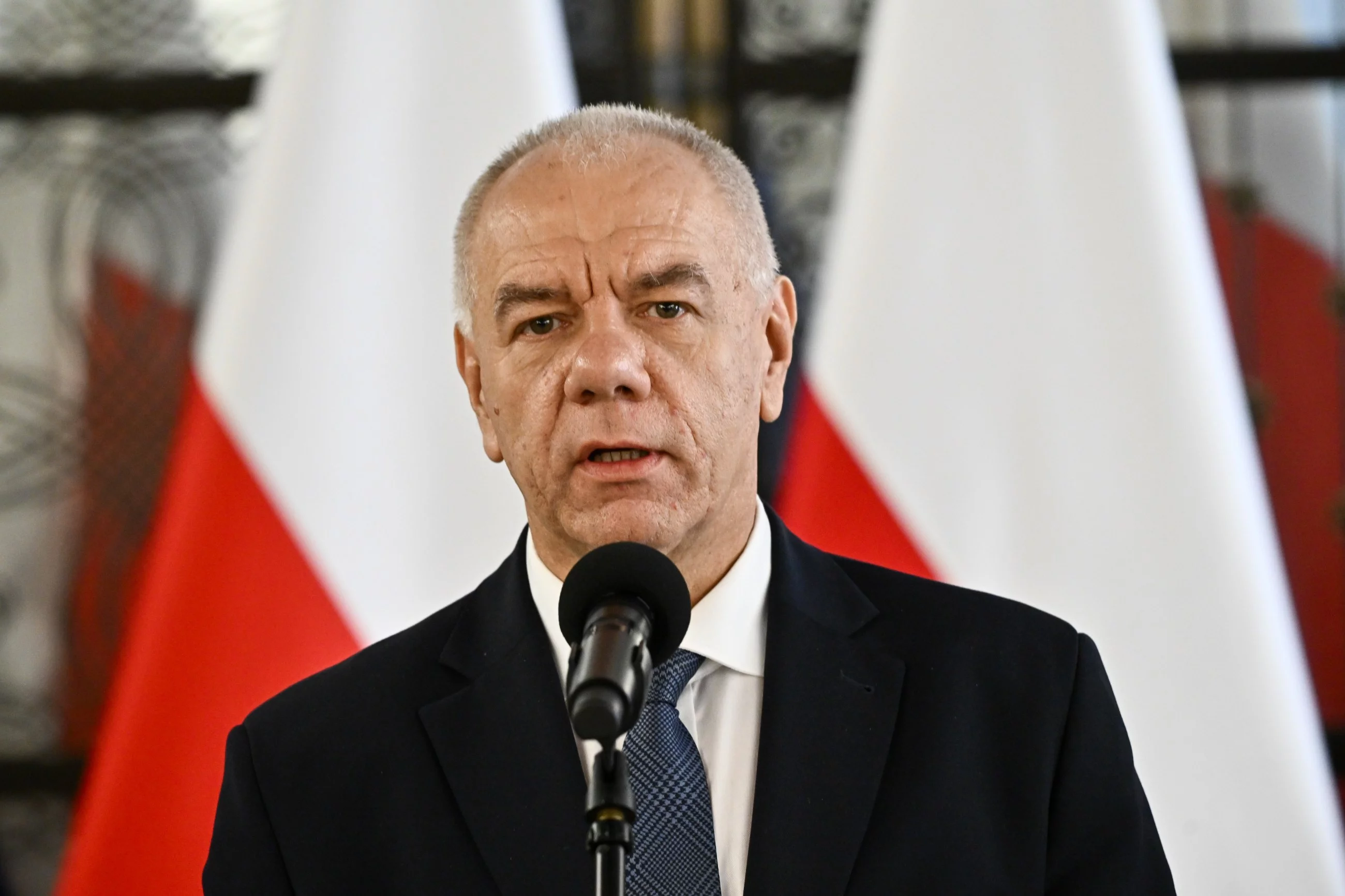 Sasin ostro o Tusku. "Doszło do zdrady interesów Polski"