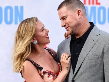 Scarlett Johansson i Channing Tatum na premierze filmu "Zabierz mnie na księżyc"