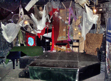 Scena Piwnicy pod Baranami, Rynek Główny 27