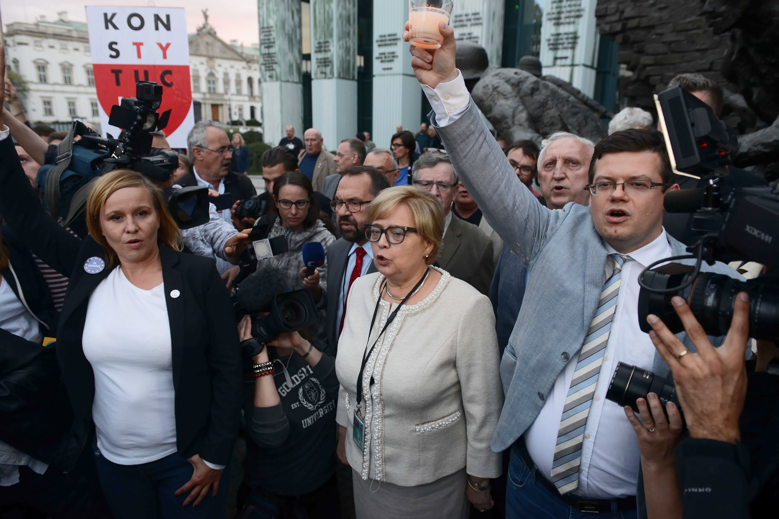 Protest pod Sądem Najwyższym