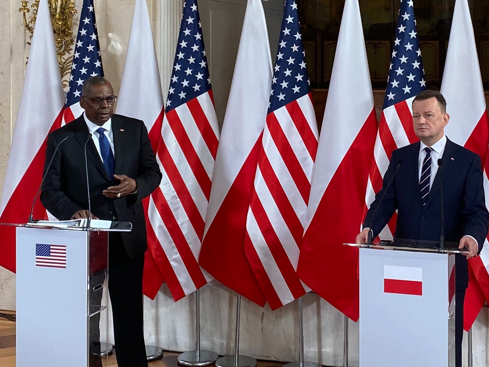 Sekretarz stanu USA Lloyd Austin i szef MON Mariusz Błaszczak