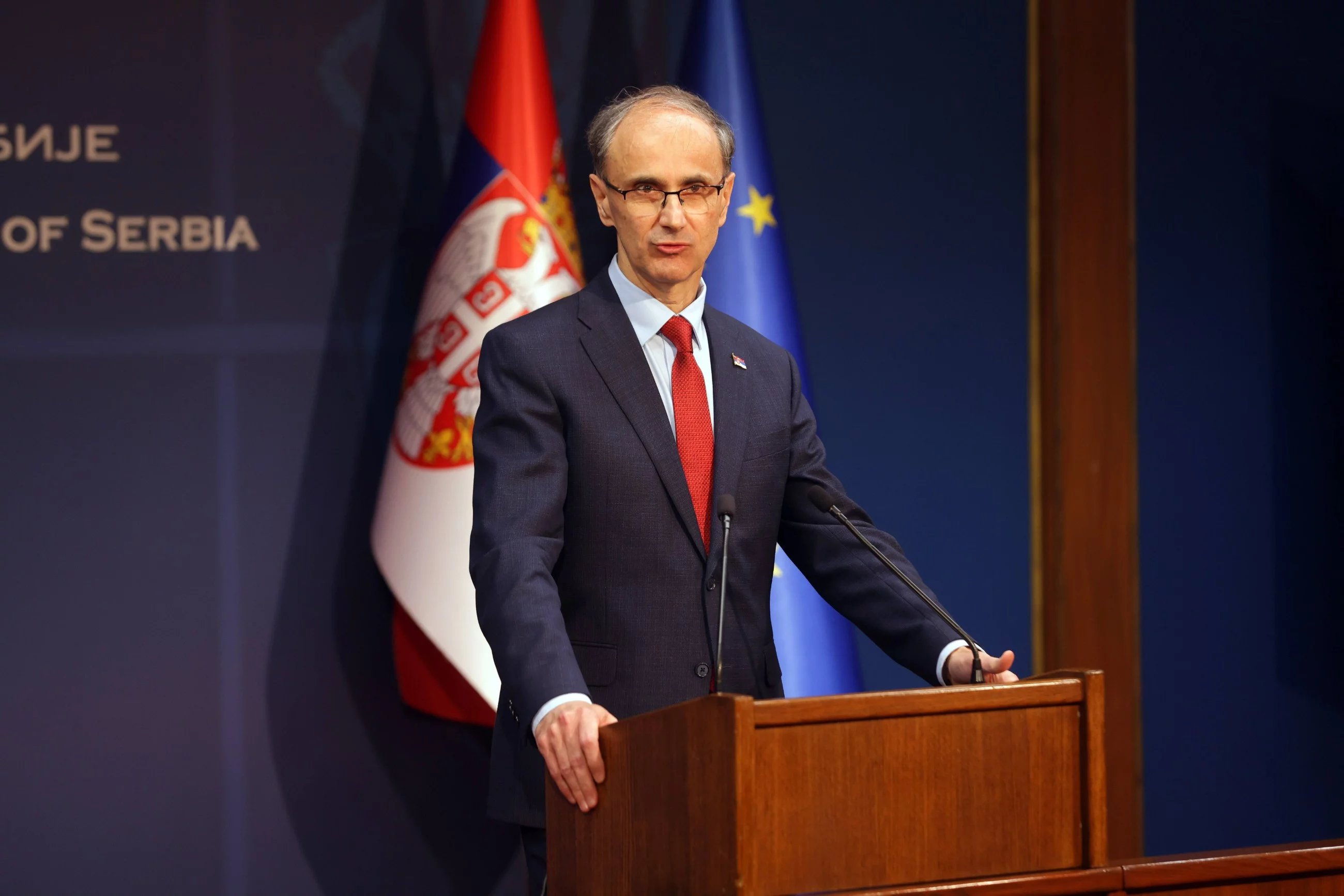 Premier Serbii Djuro Macut