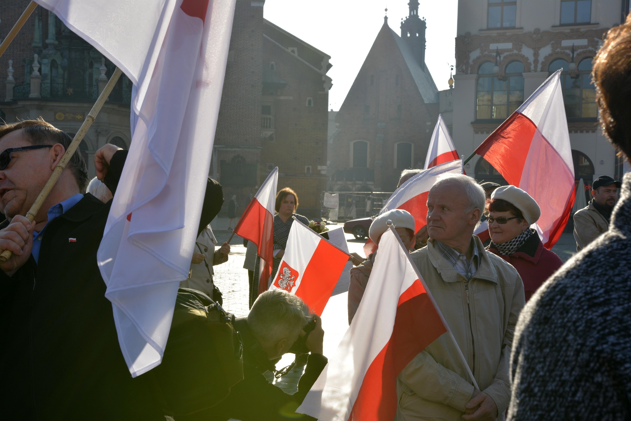 Obchody 7. rocznicy katastrofy smoleńskiej - VII Biało-Czerwony Marsz Pamięci w Krakowie