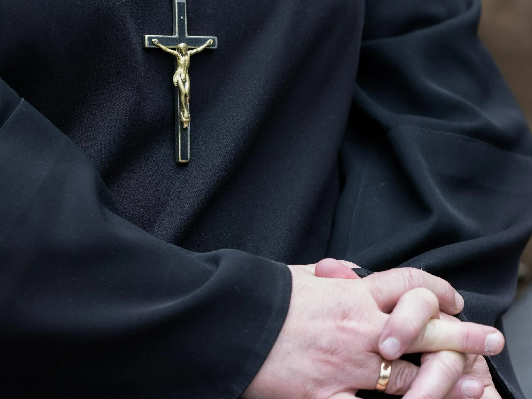 Zakonnica straciła kilkaset tysięcy. "Każdy może stać się ofiarą"