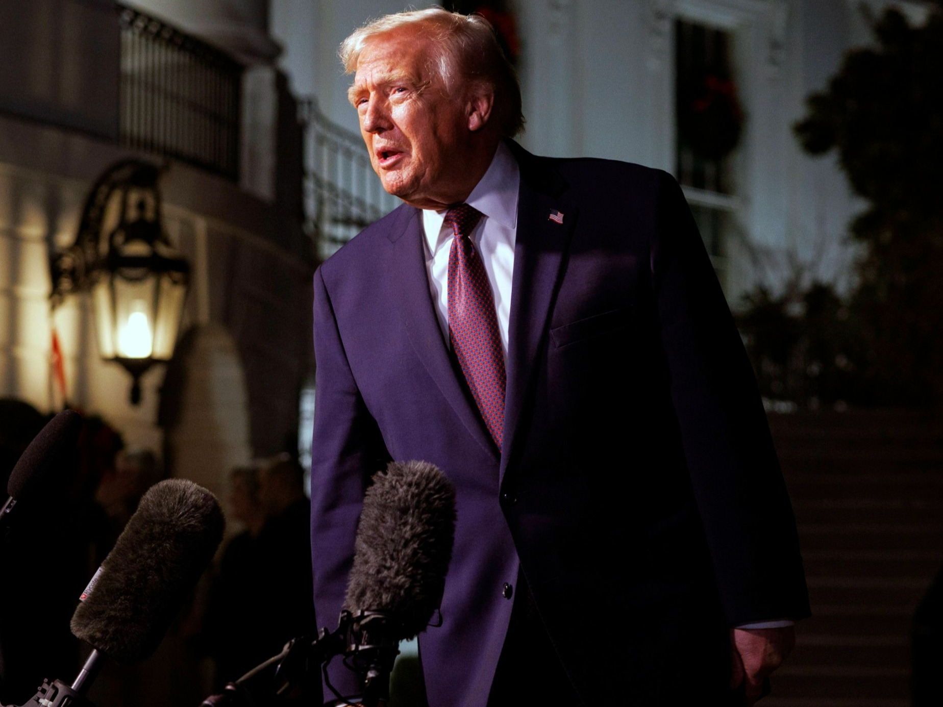 Skutek polityki Trumpa. Więcej deportacji smerfów z USA