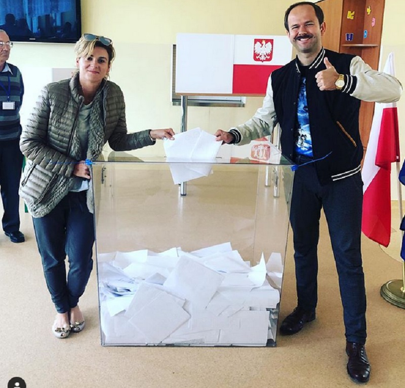 Celebryci na wyborach - Sławomir Zapała i Magdalena Kajrowicz-Zapała