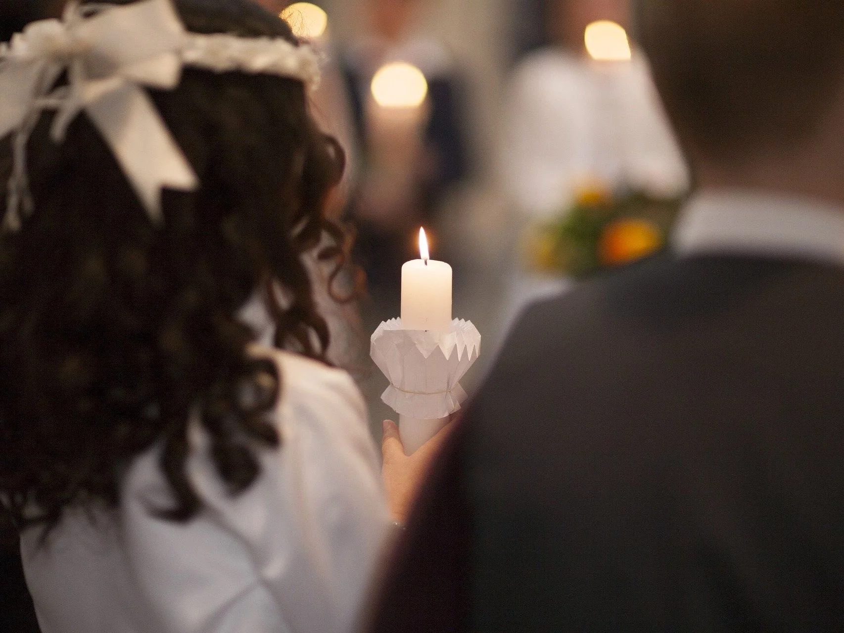 Pierwsza komunia święta, zdjęcie ilustracyjne