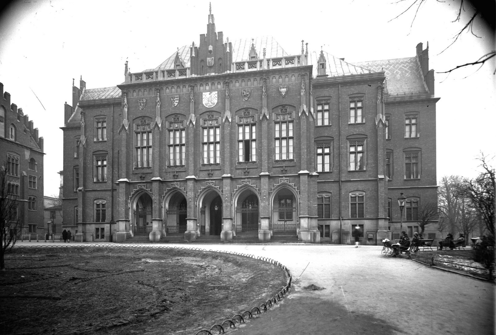 Collegium Novum Uniwersytetu Jagiellońskiego, 1927