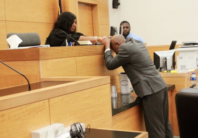 John Bunn na rozprawie sądowej po ogłoszeniu wyroku