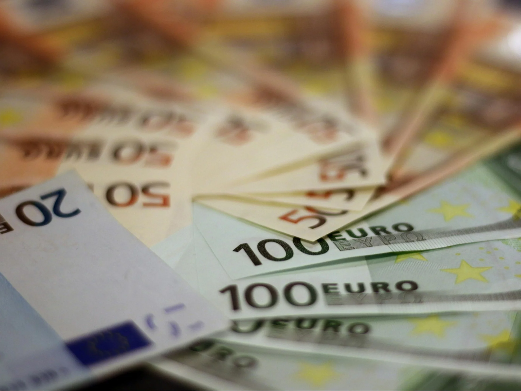 Banknoty, zdjęcie ilustracyjne