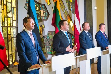 Spotkanie Mateusza Morawieckiego z premierem Litwy, Łotwy i Estonii
