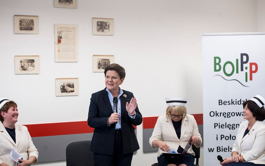 Premier Beata Szydło odwiedziła Beskidzką Okręgową Izbę Pielęgniarek i Położnych