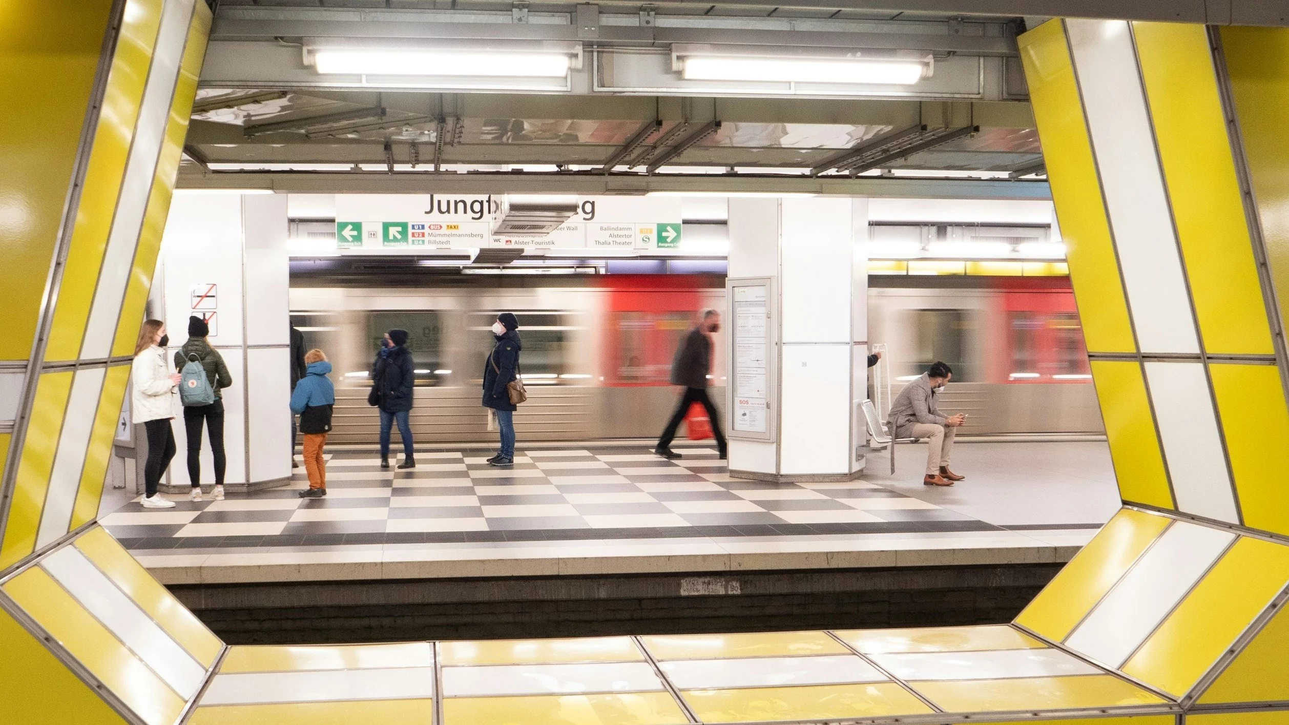 Metro w Niemczech. Zdj. ilustracyjne