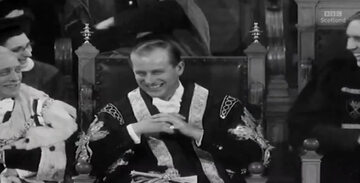 Stacja BBC Scotland przez pomyłkę na chwilę wyświetliła archiwalne czarno-białe nagranie z księciem Filipem.