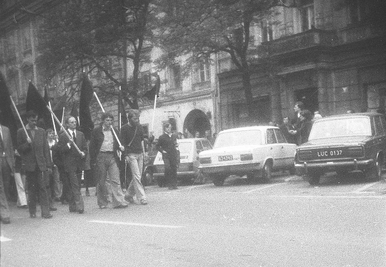 Czarny marsz w Krakowie, 15 maja 1977 r. po śmierci Stanisława Pyjasa