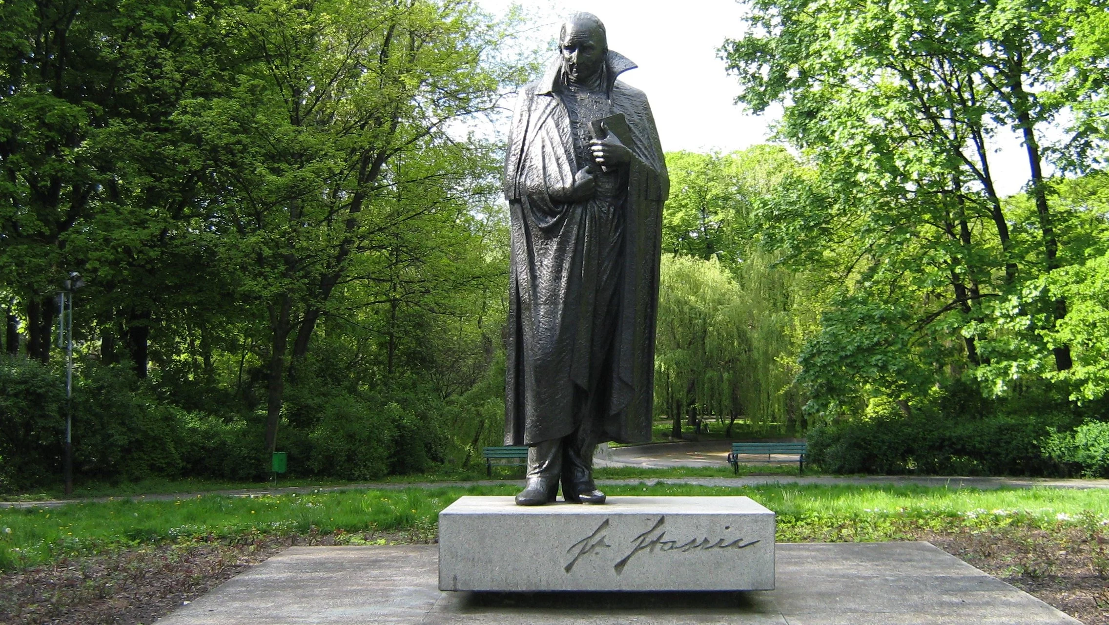 Park Staszica w Łodzi - pomnik Stanisława Staszica