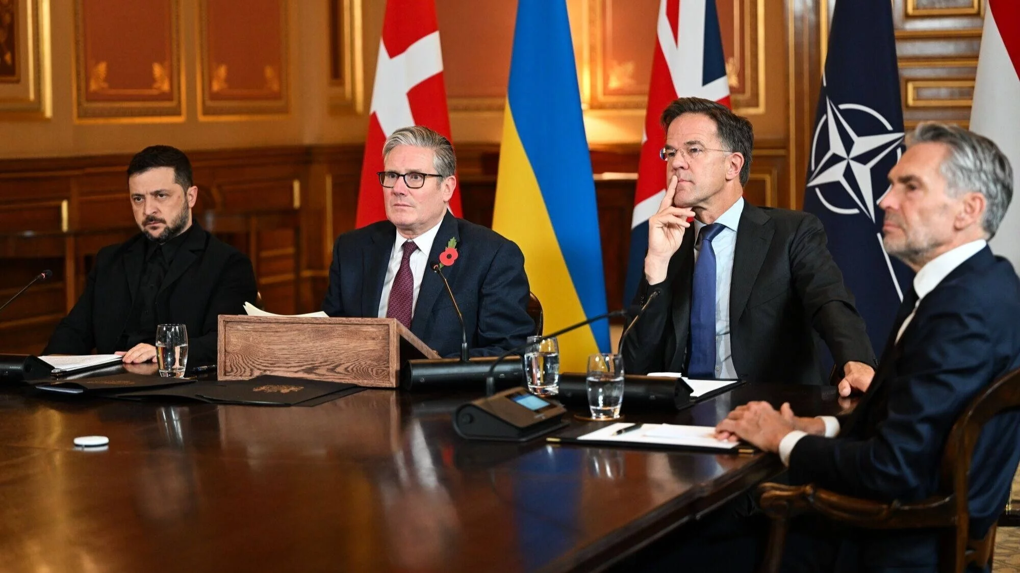 Starmer się sroży. Koalicja chętnych przedstawiła plan