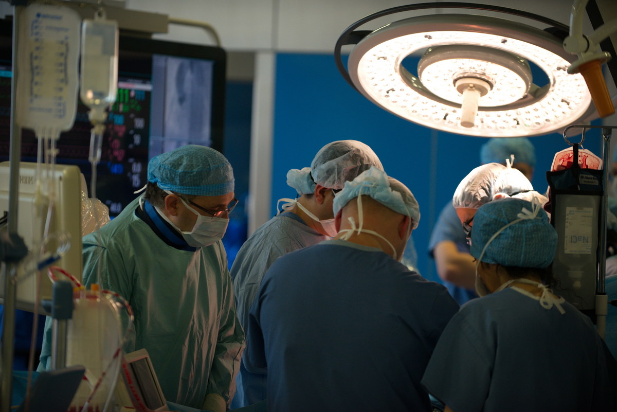 dr hab. n. med. Piotr Buszman Kierownik ds. Badan Przedklinicznych Centrum Badawczo Rozwojowe American Heart of Poland S.A.