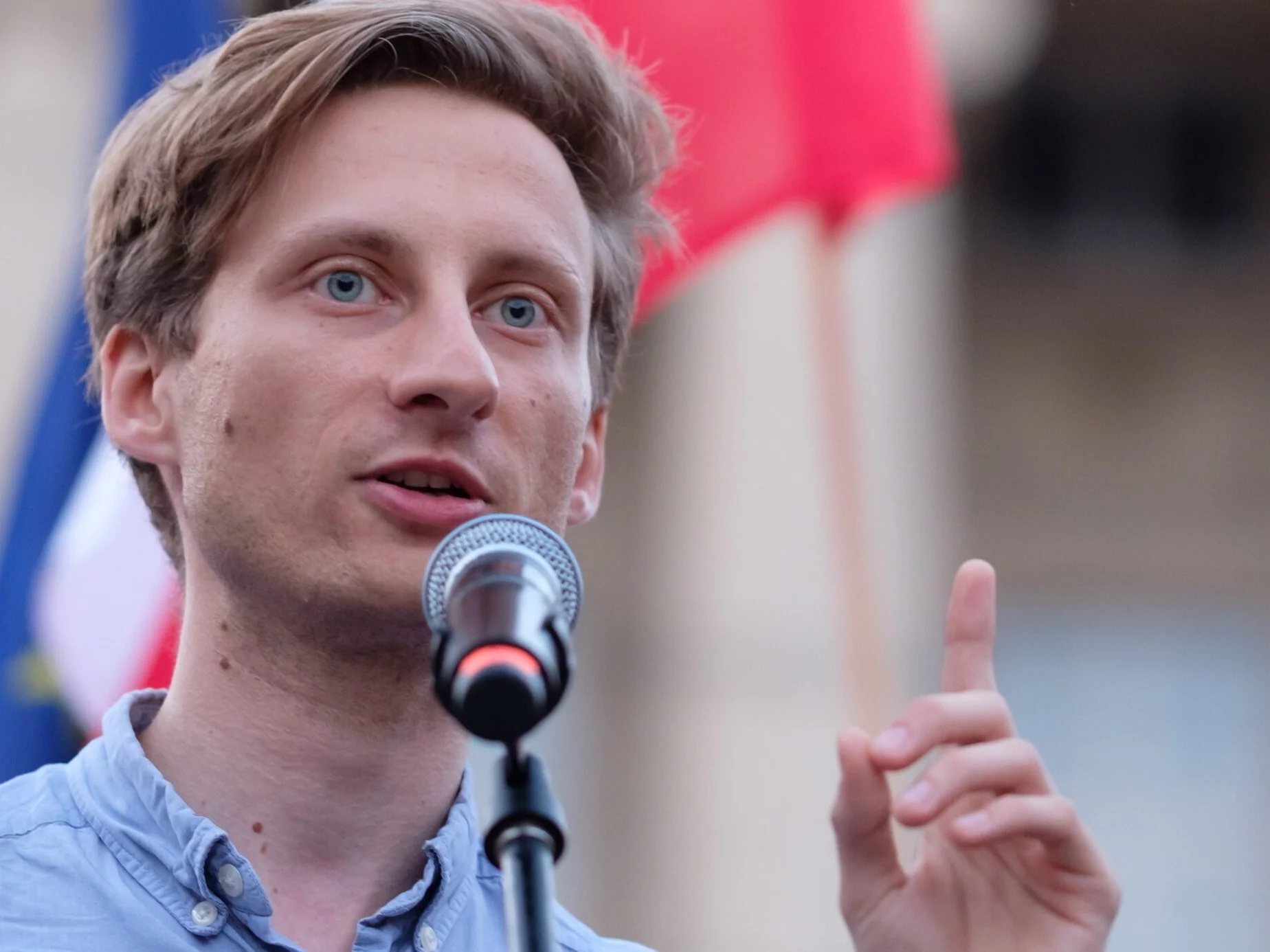 Izrael przechwytuje flotyllę humanitarną płynącą do Gazy. Na pokładzie jest polski poseł