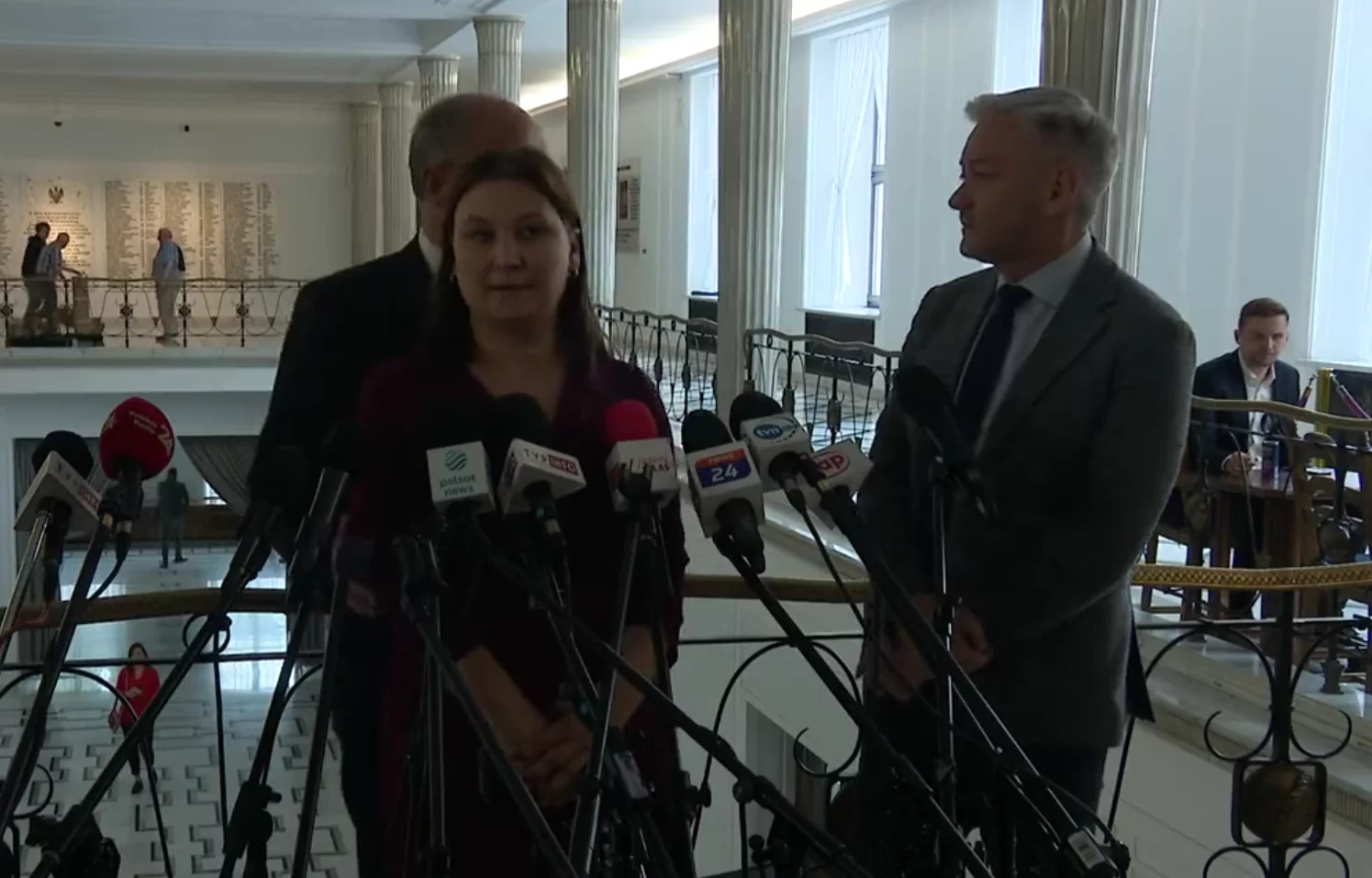 Do interesującej wymiany zdań doszło przed konferencją Lewicy, kiedy wiceprzewodnicząca partii Paulina Piechna-Więckiewicz skarciła europosła Roberta Biedronia.