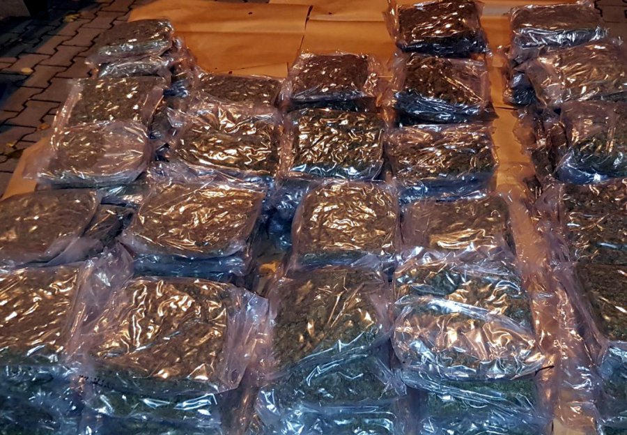 Stołeczni policjanci udaremnili ogromny przemyt marihuany