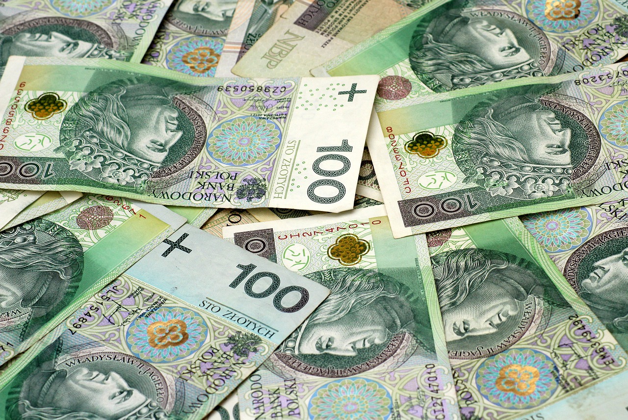 Banknoty, zdjęcie ilustracyjne