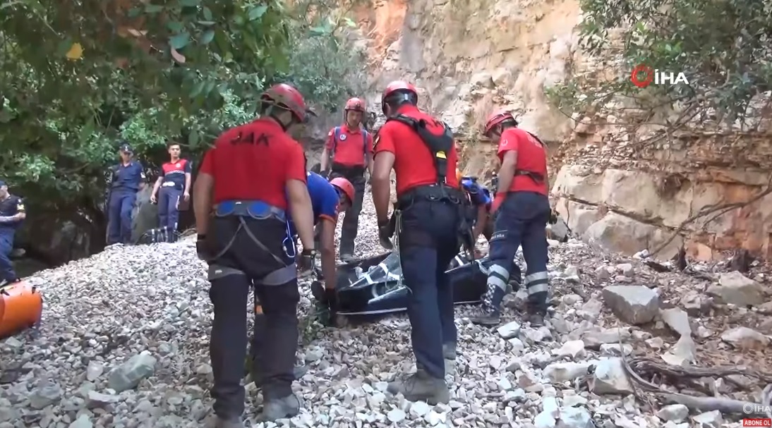 Polak spadł z klifu w Dolinie Motyli