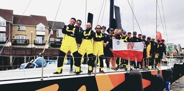 Sukces polskich żeglarzy w prestiżowych regatach Rolex Fastnet Race 2019