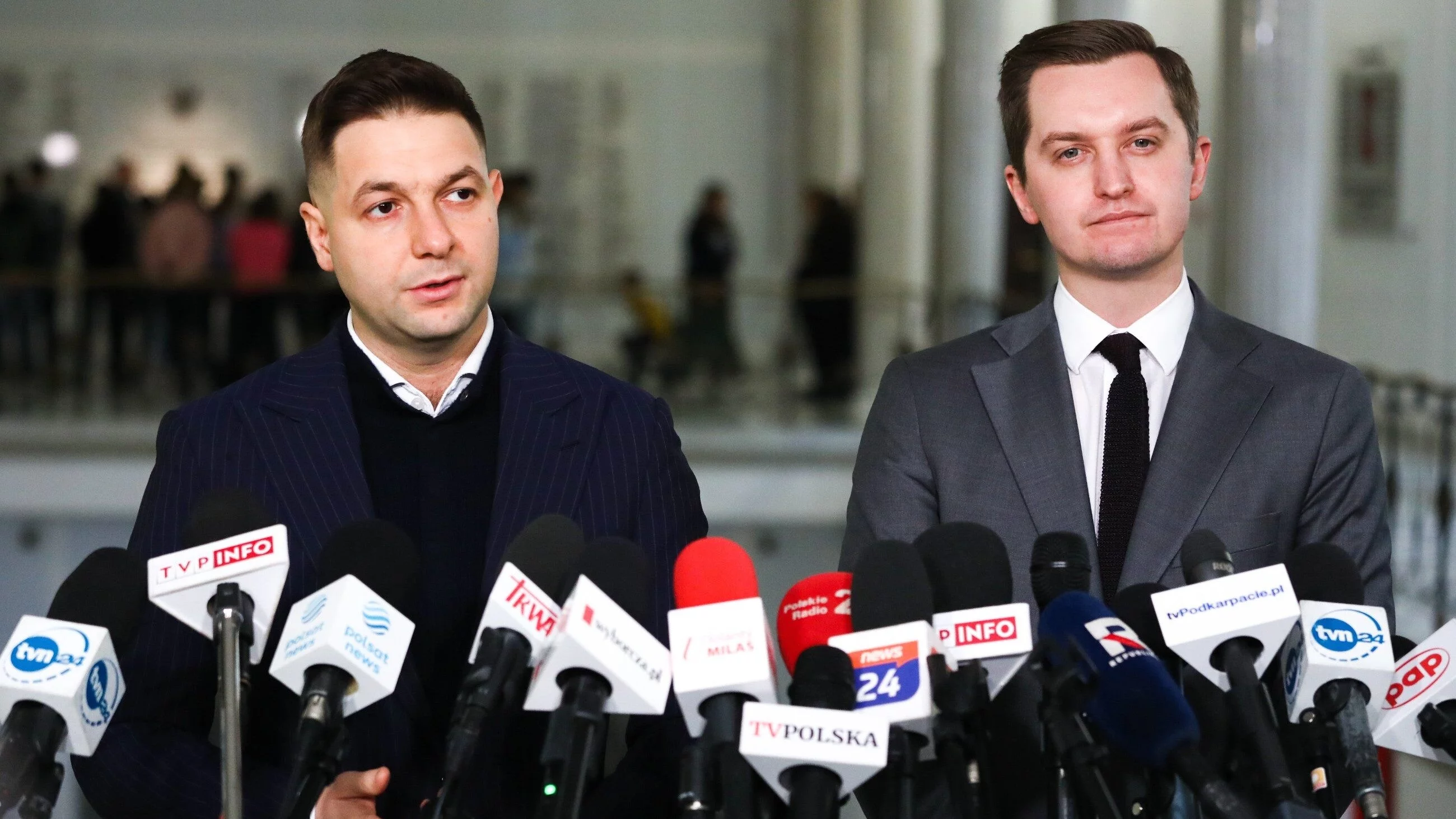 Politycy partii Suwerenna Polska: Patryk Jaki, Sebastian Kaleta