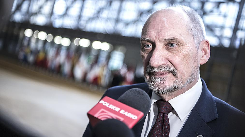 Antoni Macierewicz, szef MON