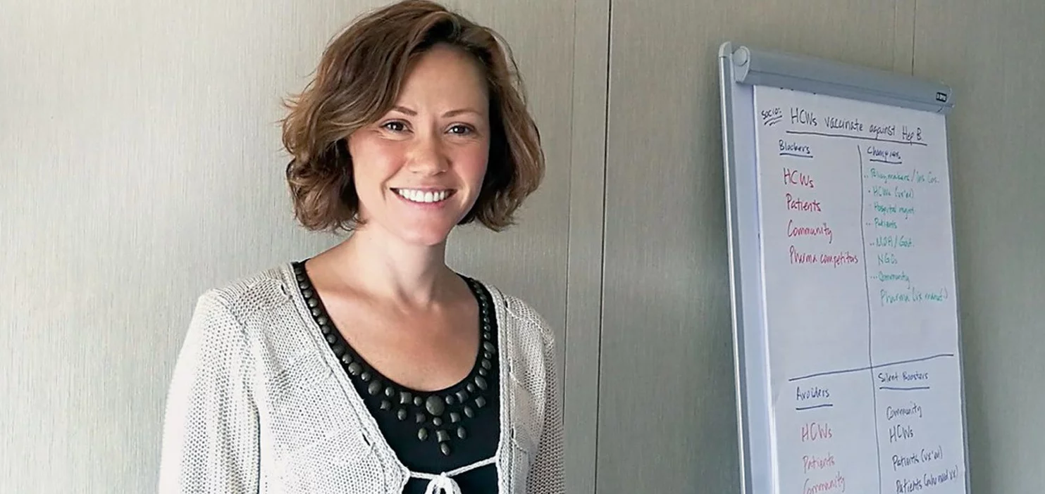 Doktor Antonella Lavelanet, wysoko postawiona urzędniczka WHO, oświadczyła, że „wybór kobiet i prawa do opieki zdrowotnej w sprawach reprodukcyjnych powinny być przestrzegane bez względu na status [pandemii] COVID-19”.