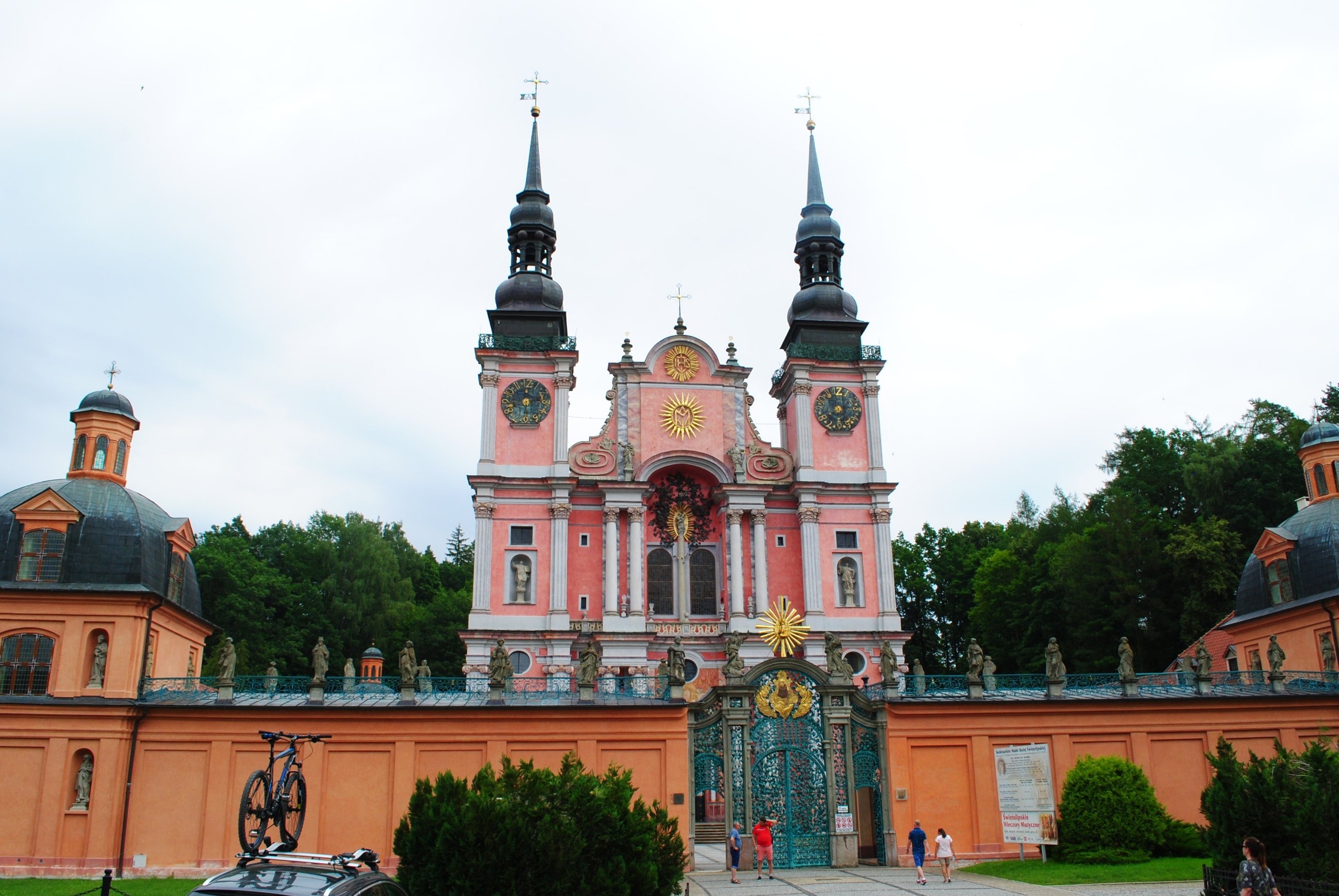 Sanktuarium w Świętej Lipce