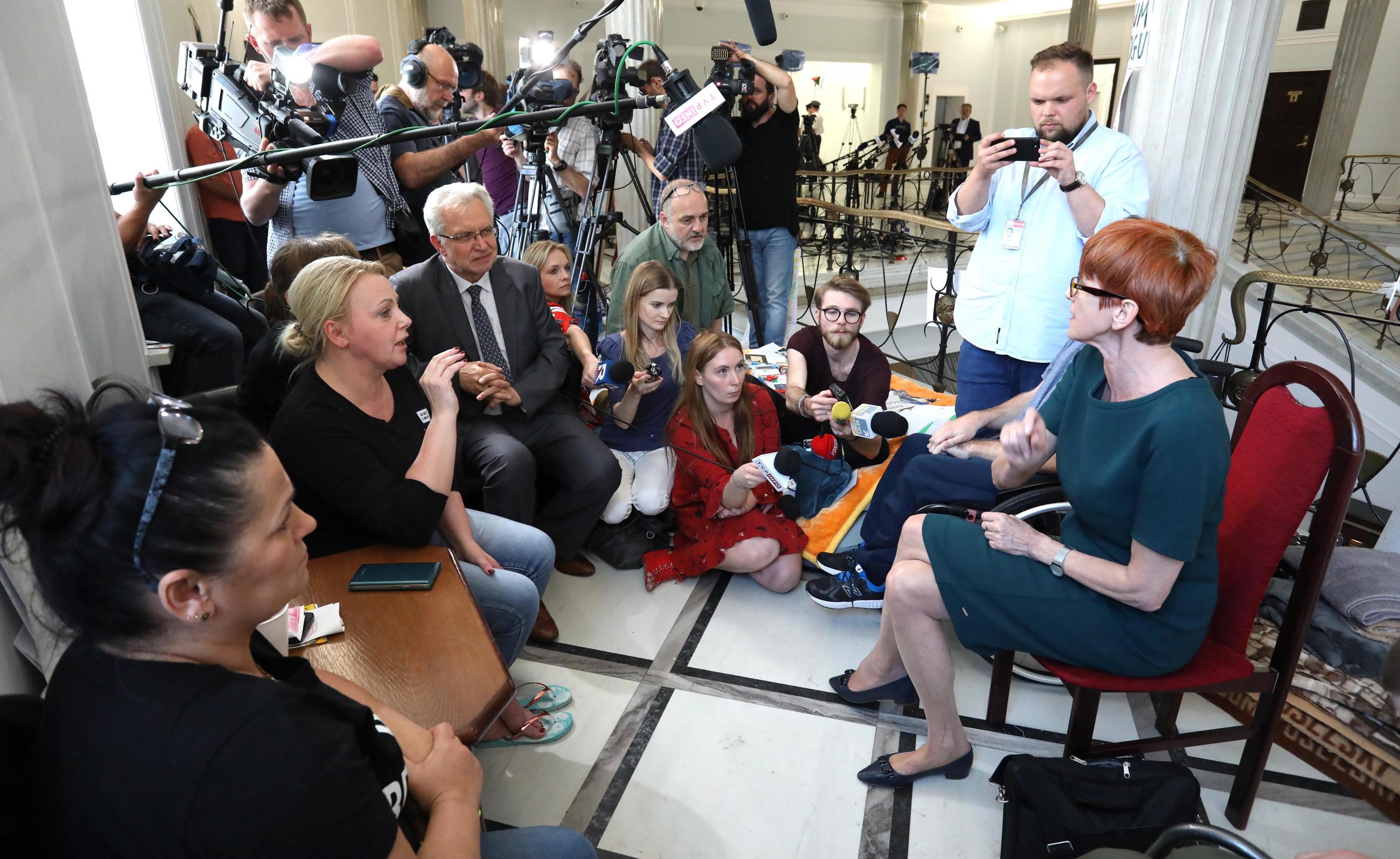 Protest w Sejmie trwa