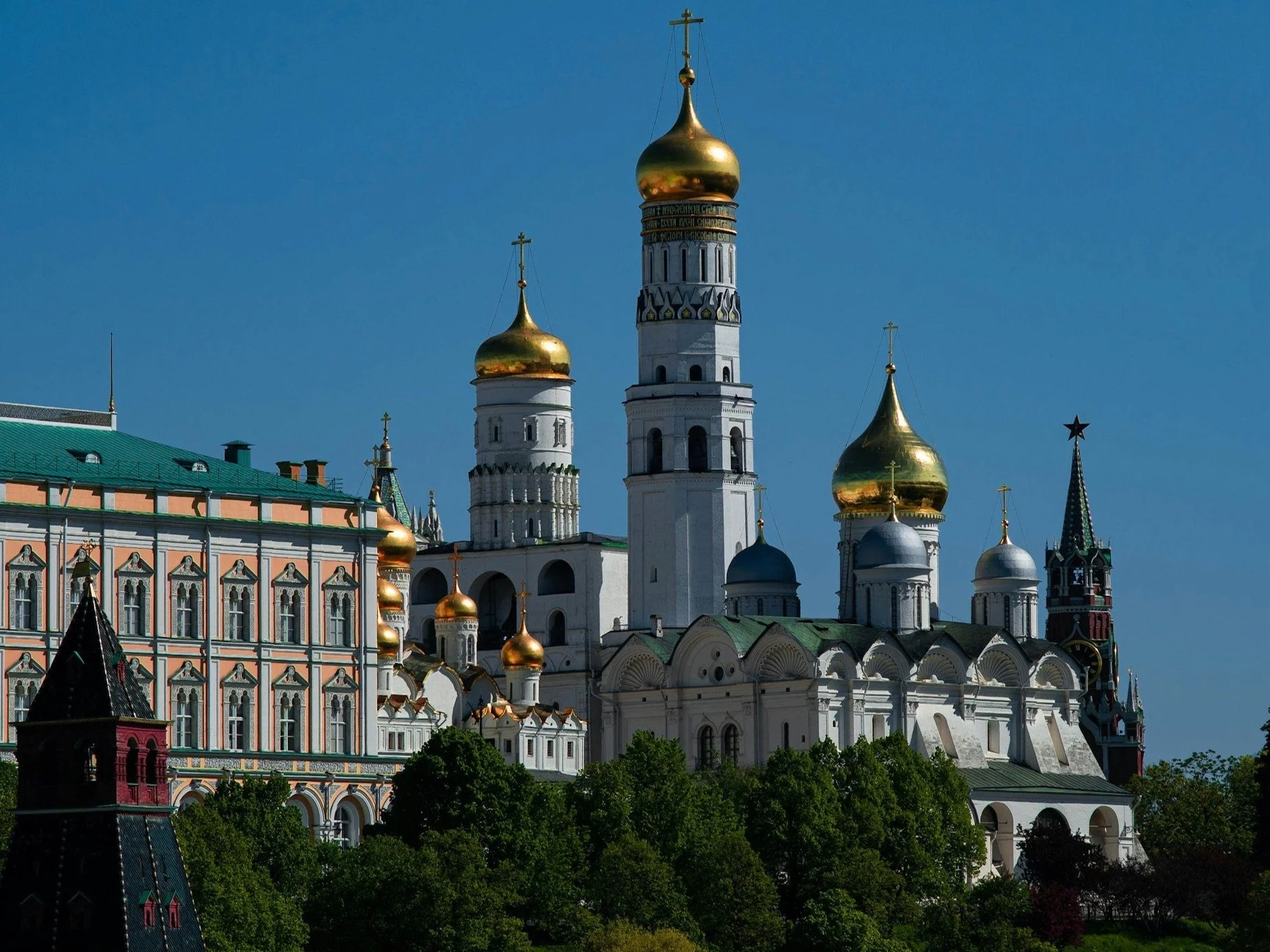 "Szaleniec Chrystusowy" versus prawosławny putinizm