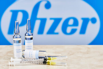 Szczepionka Pfizera przeciw COVID-19, zdjęcie ilustracyjne