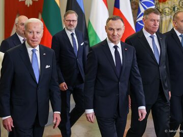 Szczyt Bukaresztańskiej Dziewiątki z udziałem prezydenta USA Joe Bidena